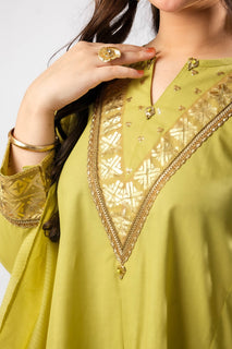Girls Eid Dress | Perot Green & Gold | Casual Plus 3 Piece Suit  | Cotton Foil Printed | GBD-03399