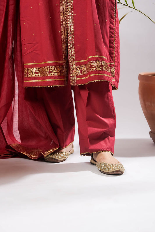 Women Eid Dress | Maroon & Gold | Casual Plus 3 Piece Suit | Cotton Foil Printed | LBD-03394